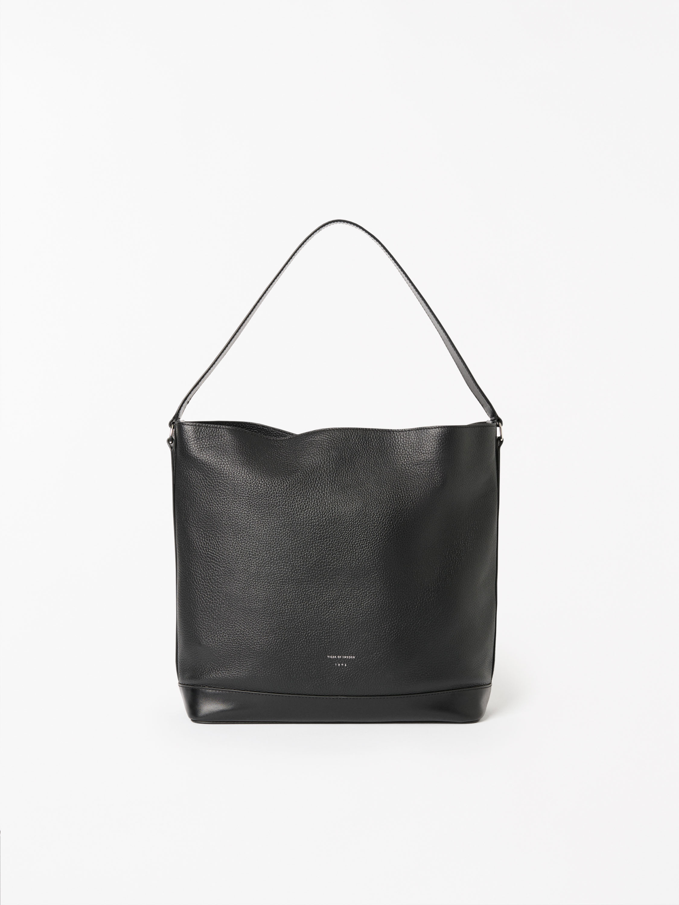 Tiger Of Sweden Foru Grainy Leather Bag In Black