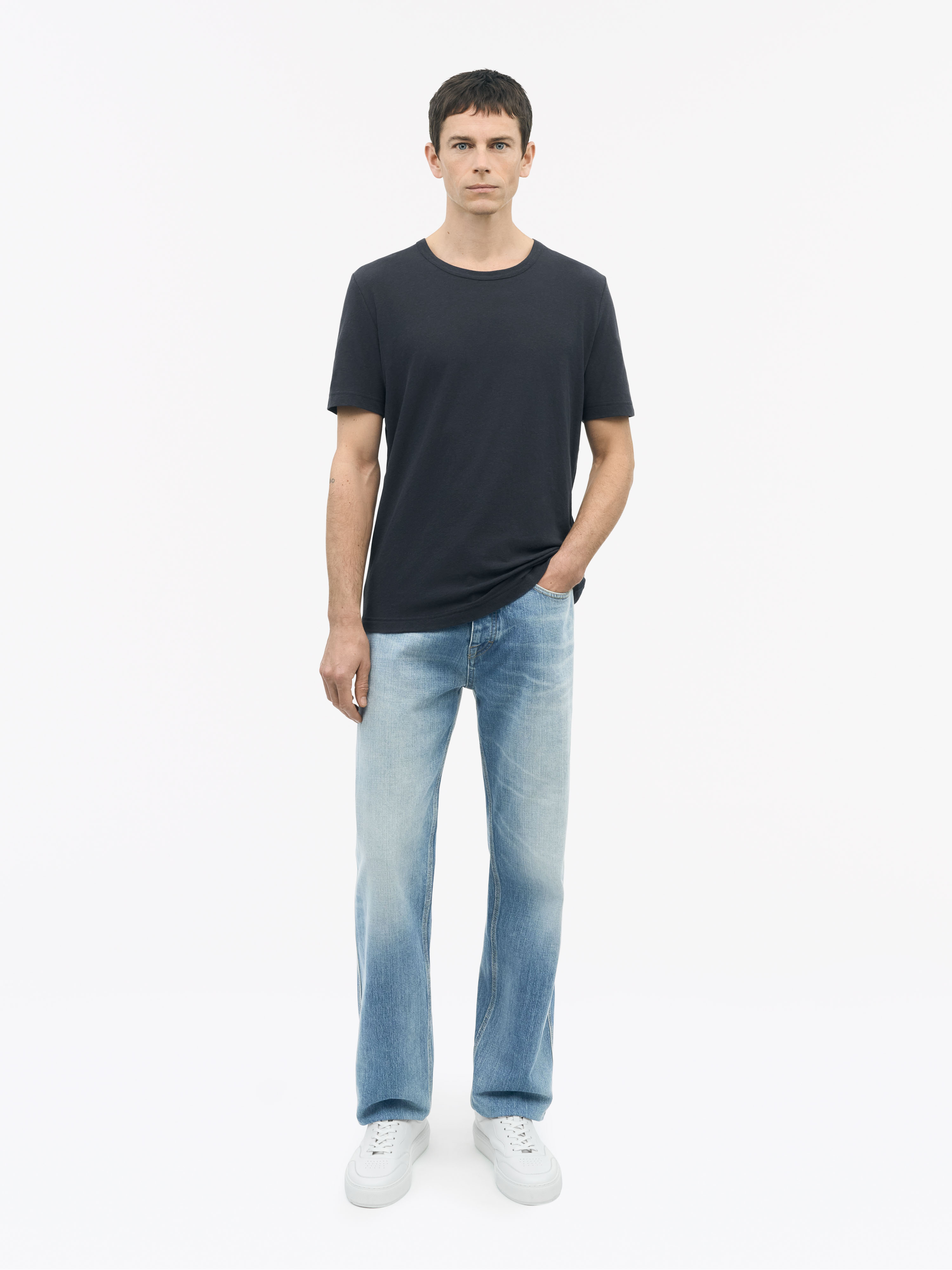 Tiger Of Sweden Olaf L Linen Blend T-shirt In 284 Light Ink
