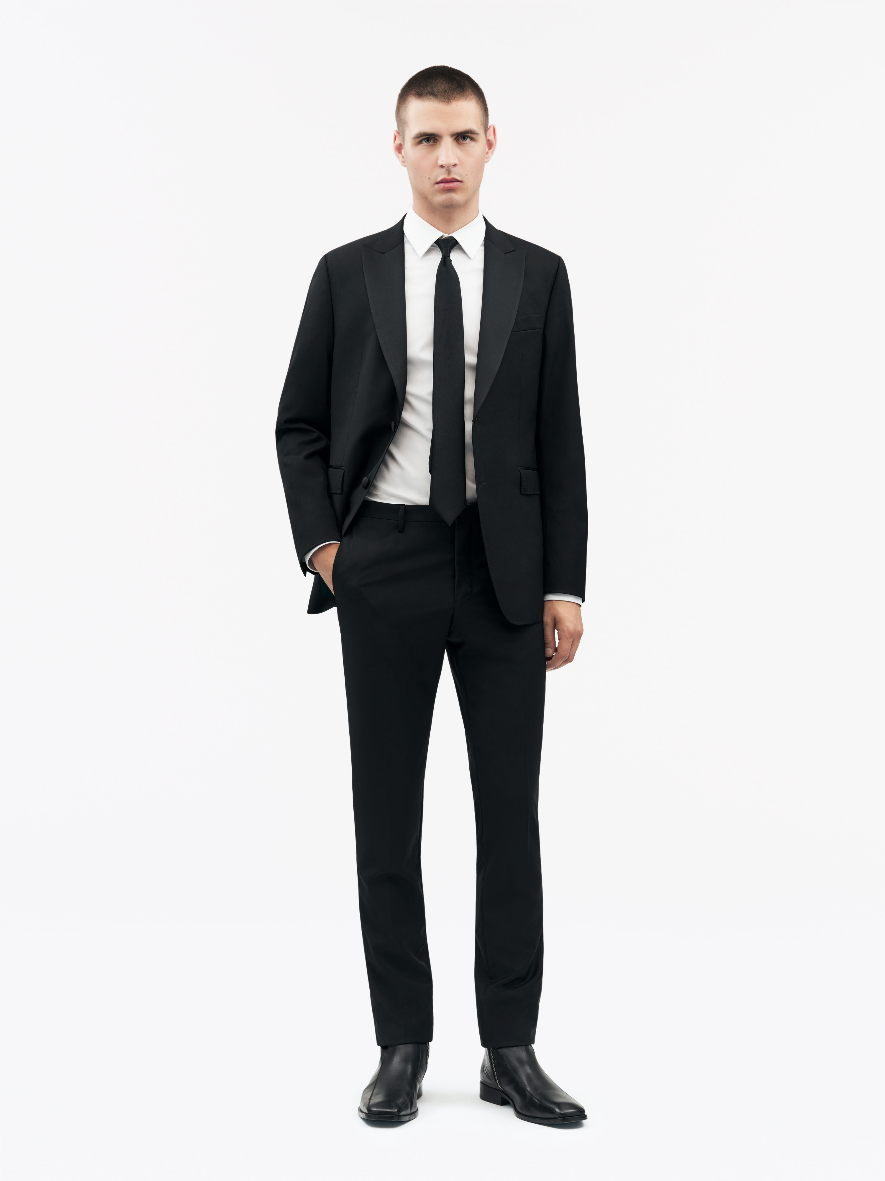 Tiger Of Sweden Thulin Trousers In Black